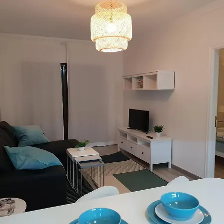 Apartament A Charming With A Swimming Pool *