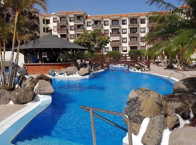 A Charming With A Swimming Pool Apartment