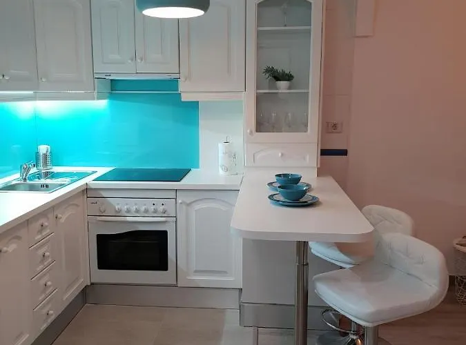 Apartment A Charming With A Swimming Pool